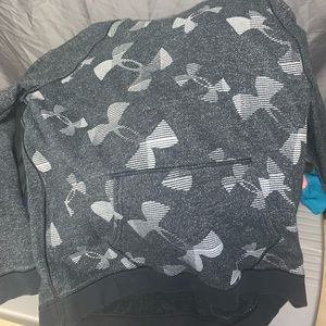 Underarmour Hoodie Girls Small